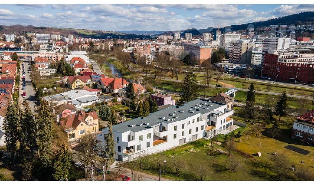 Pronájem bytu 3+kk 75 m², Zlín – náhled fotky 12