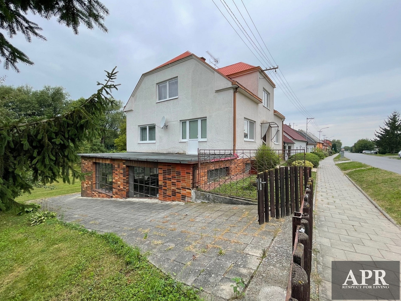 Prodej domu 234 m² s pozemkem 1 436 m² — photo 2