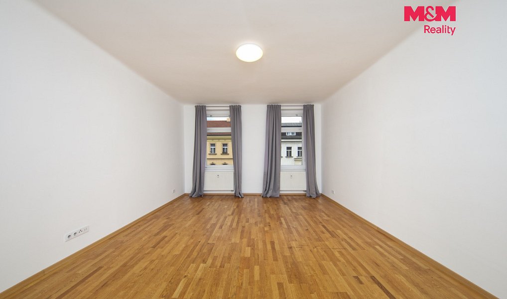 Pronájem bytu 3+1 119 m², Praha – náhled fotky 2