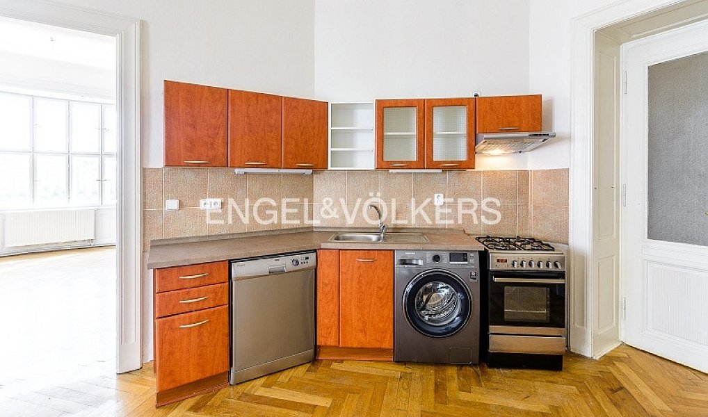 Pronájem bytu 3+kk 83 m², Praha – náhled fotky 4