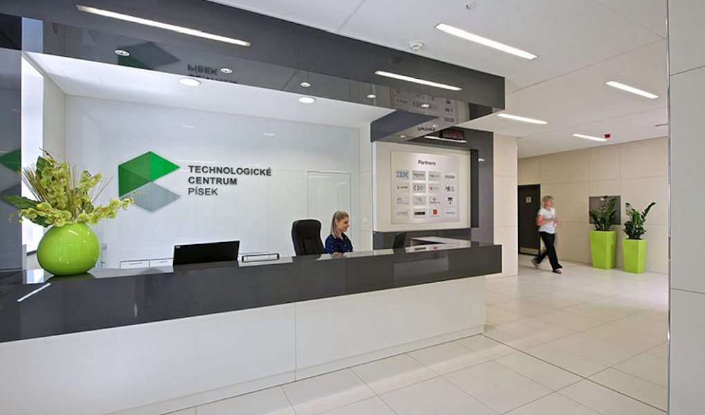 Pronájem kanceláře 553 m², Písek – náhled fotky 2