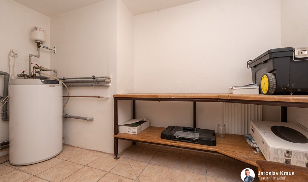 Prodej domu 250 m² s pozemkem 769 m², Nechanice – náhled fotky 28
