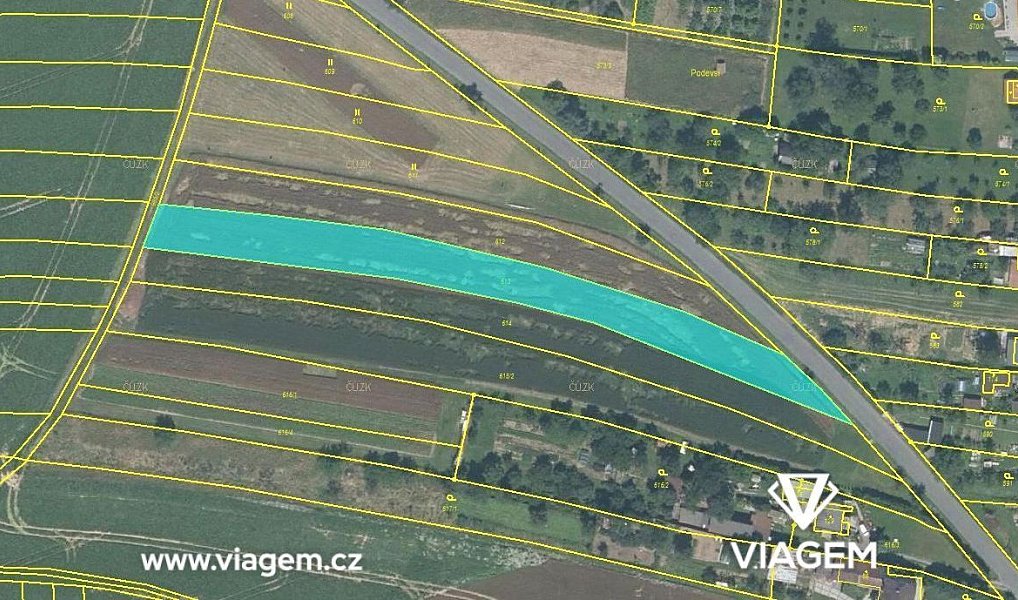 Prodej pole 1 010 m², Klokočí – náhled fotky 2