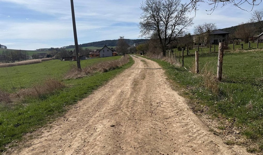 Prodej stavebního pozemku 1 784 m², Švihov – náhled fotky 5