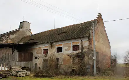 Ideální podíl 1/2 zemědělské stavby v k. ú. Radkovice u Měčína, okres Klatovy, opakovaná dražba, Žinkovy