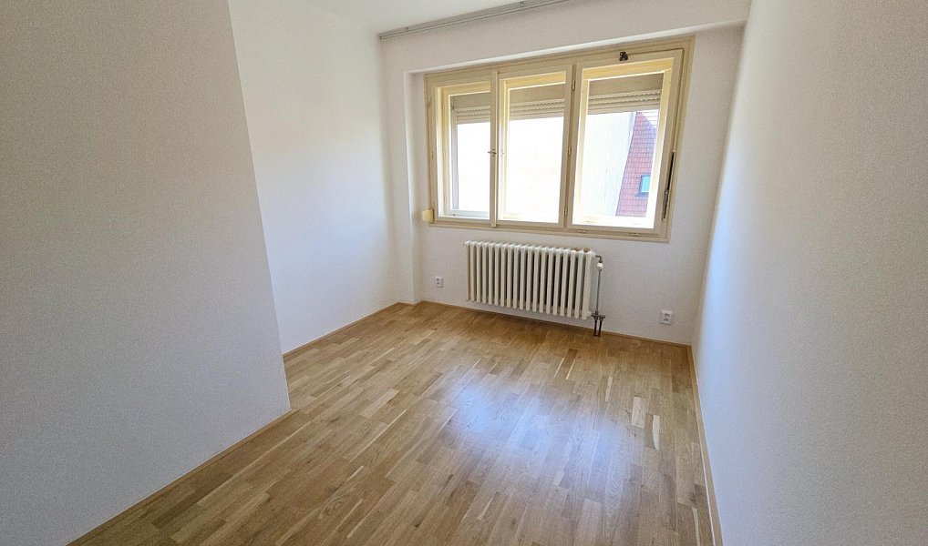 Pronájem bytu 3+kk 111 m², Praha – náhled fotky 7
