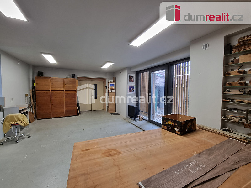 Pronájem výrobních prostor 278 m²