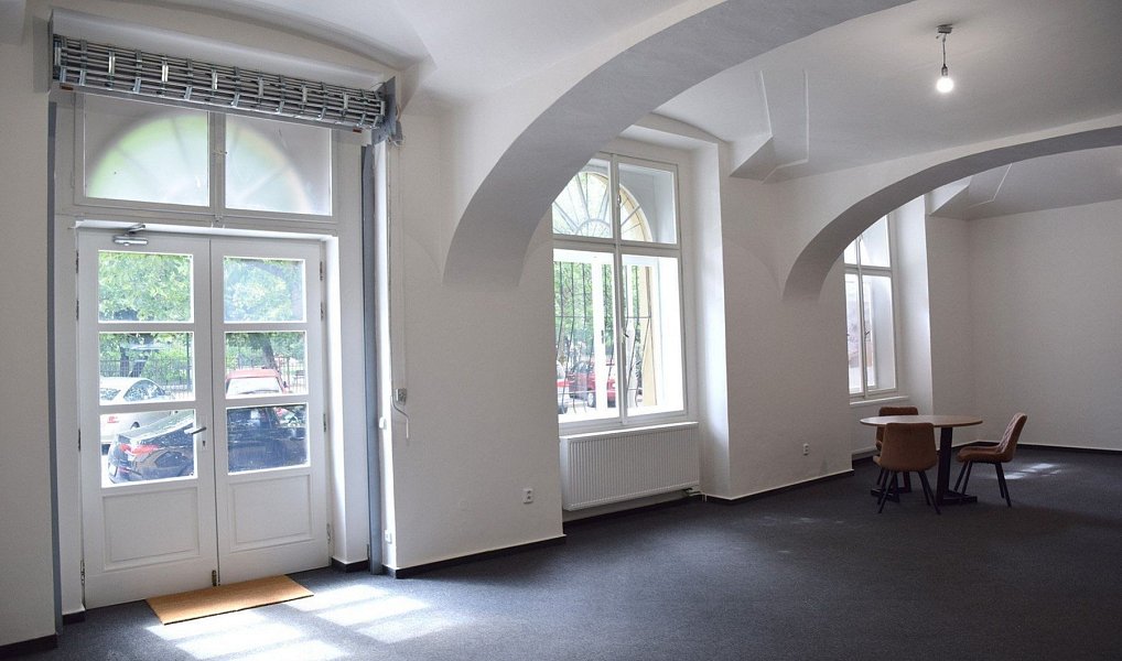 Prodej obchodních prostor 224 m², Praha – náhled fotky 5