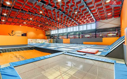 Prodej obchodních prostor 3 086 m², Truhlářova, Ústí nad Labem - Střekov