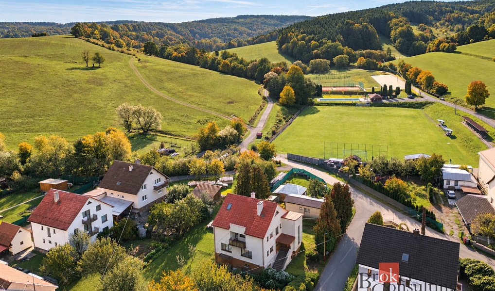 Prodej rodinného domu, 308 m², Zlín, Sehradice