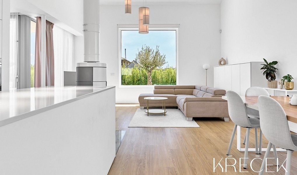 Prodej domu 145 m² s pozemkem 820 m², Trnava – náhled fotky 8