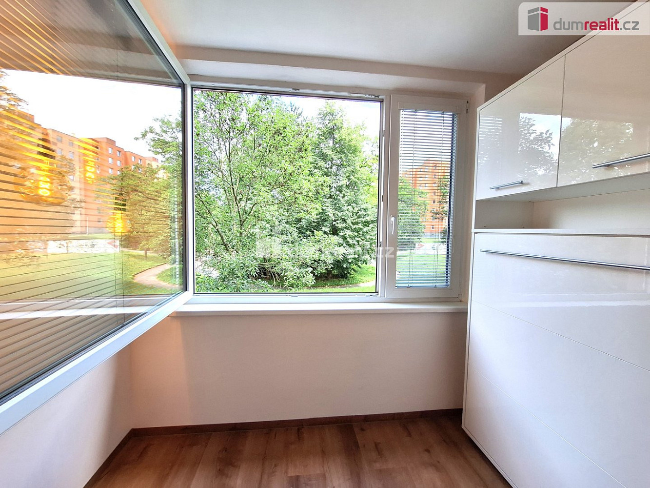 Pronájem bytu 2+kk 35 m² — photo 2