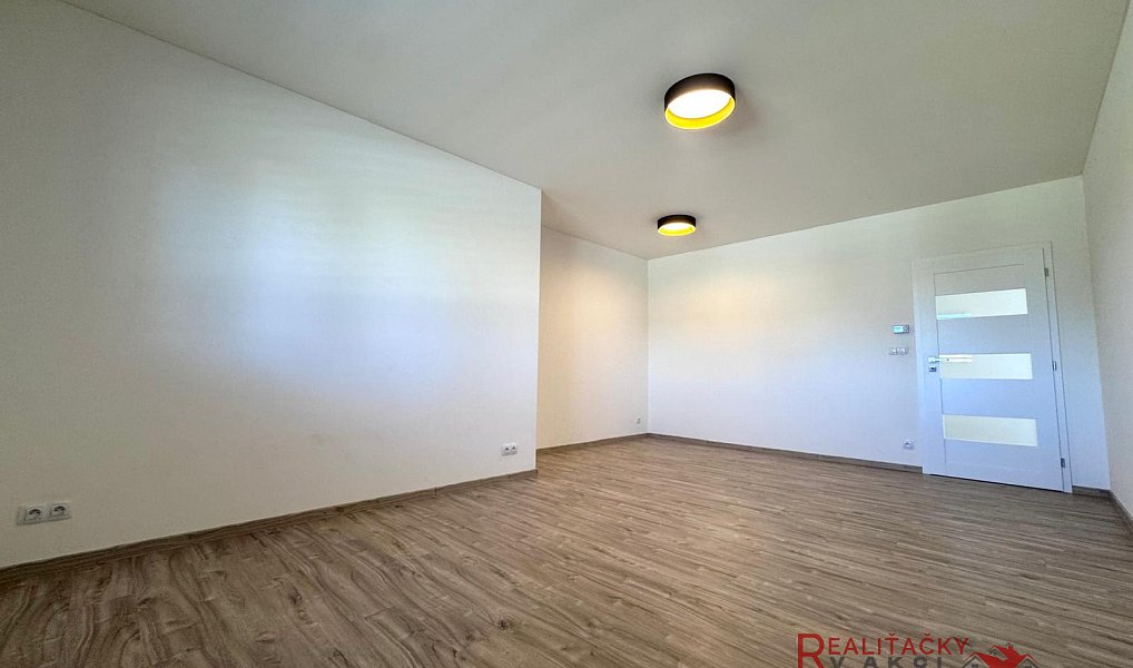 Prodej domu 208 m² s pozemkem 848 m², Dolní Dunajovice – náhled fotky 12