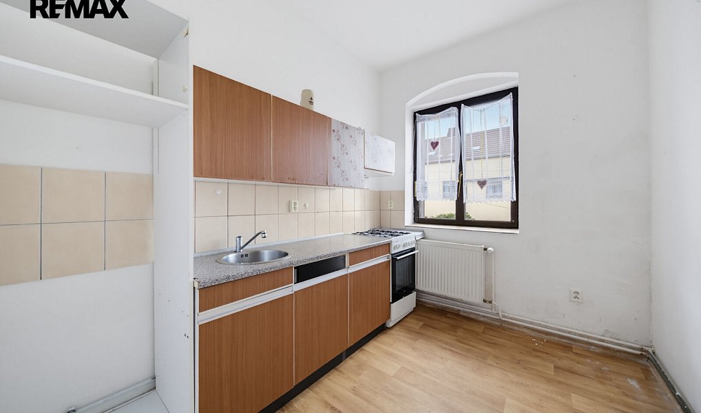 Prodej domu 340 m² s pozemkem 300 m², Aš – náhled fotky 22