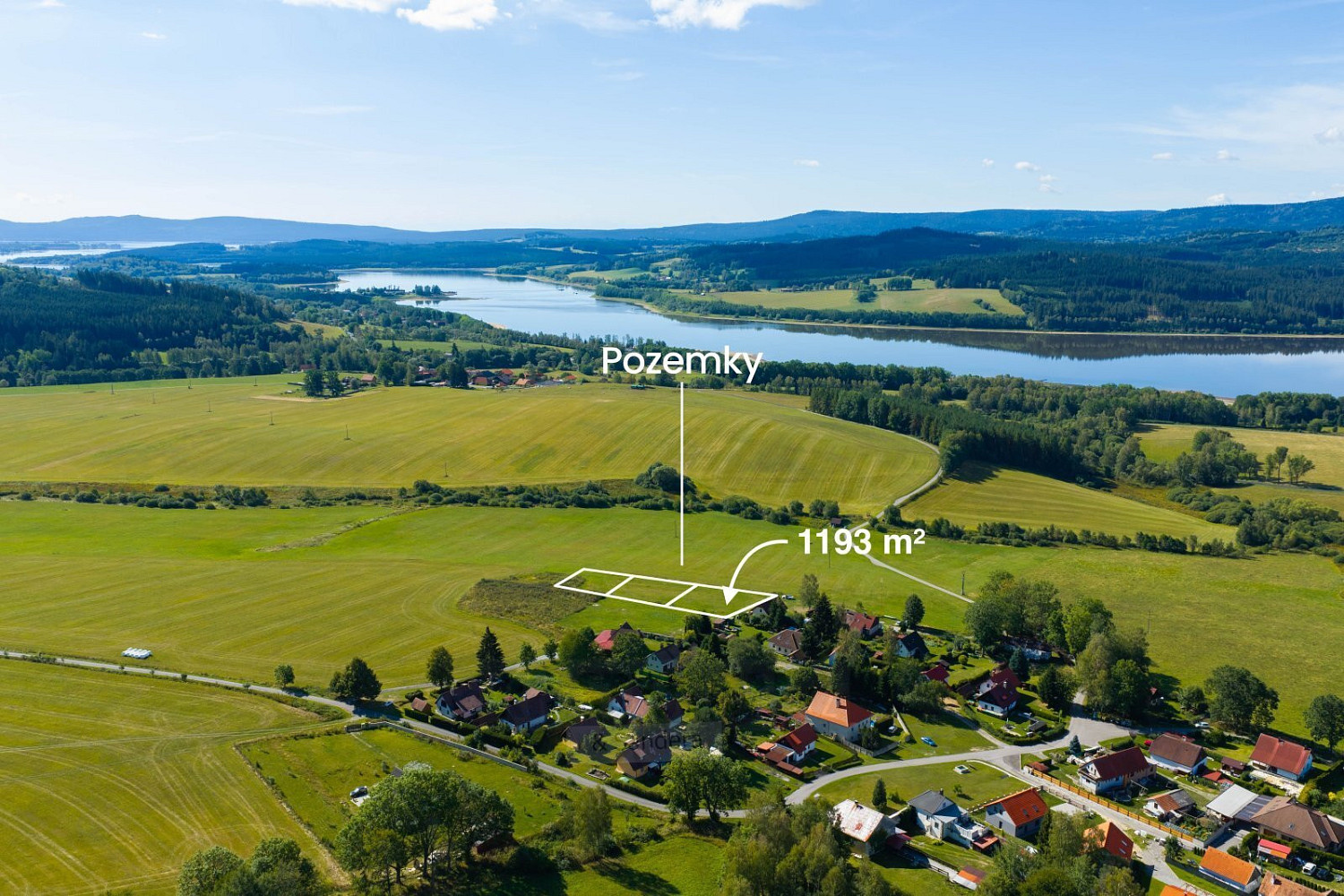 Prodej stavebního pozemku 1 193 m² – fotografie 2