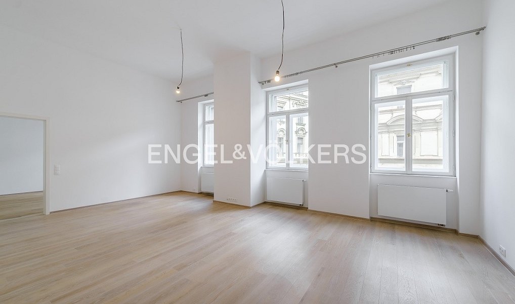 Pronájem bytu 3+kk 102 m², Praha – fotka 1 z 8