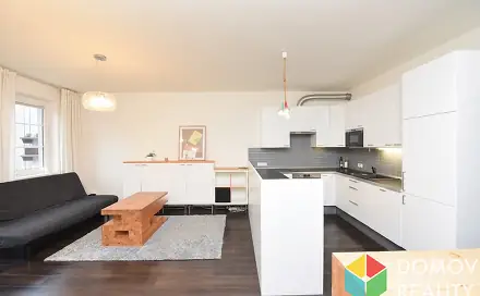 Prodej bytu 3+kk 64 m², V Zahradách, Beroun - Beroun-Město