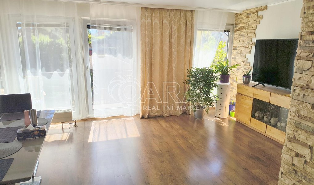 Prodej domu 258 m² s pozemkem 514 m², Praha – náhled fotky 10