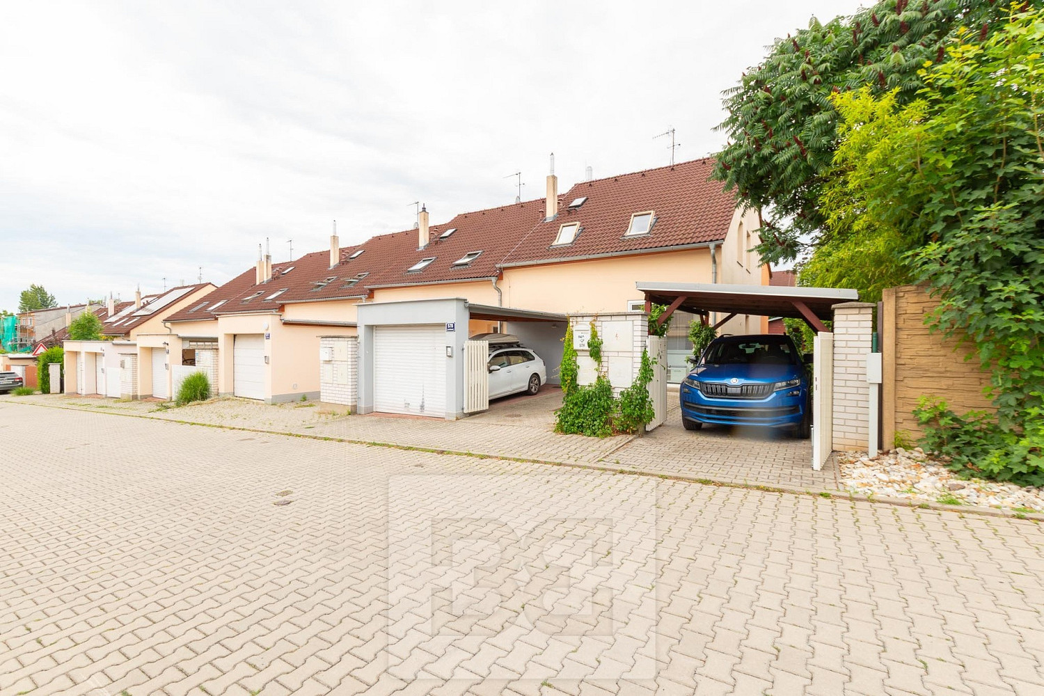 Pronájem domu 150 m² s pozemkem 347 m² — photo 4