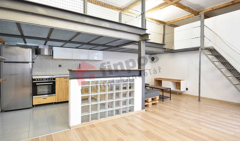 Pronájem bytu 2+kk, 79 m², Karlín - Praha 8, Praha