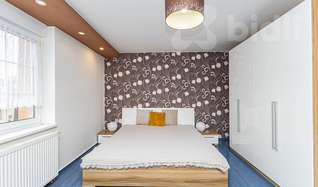 Prodej domu 285 m² s pozemkem 307 m², Jirkov – náhled fotky 10