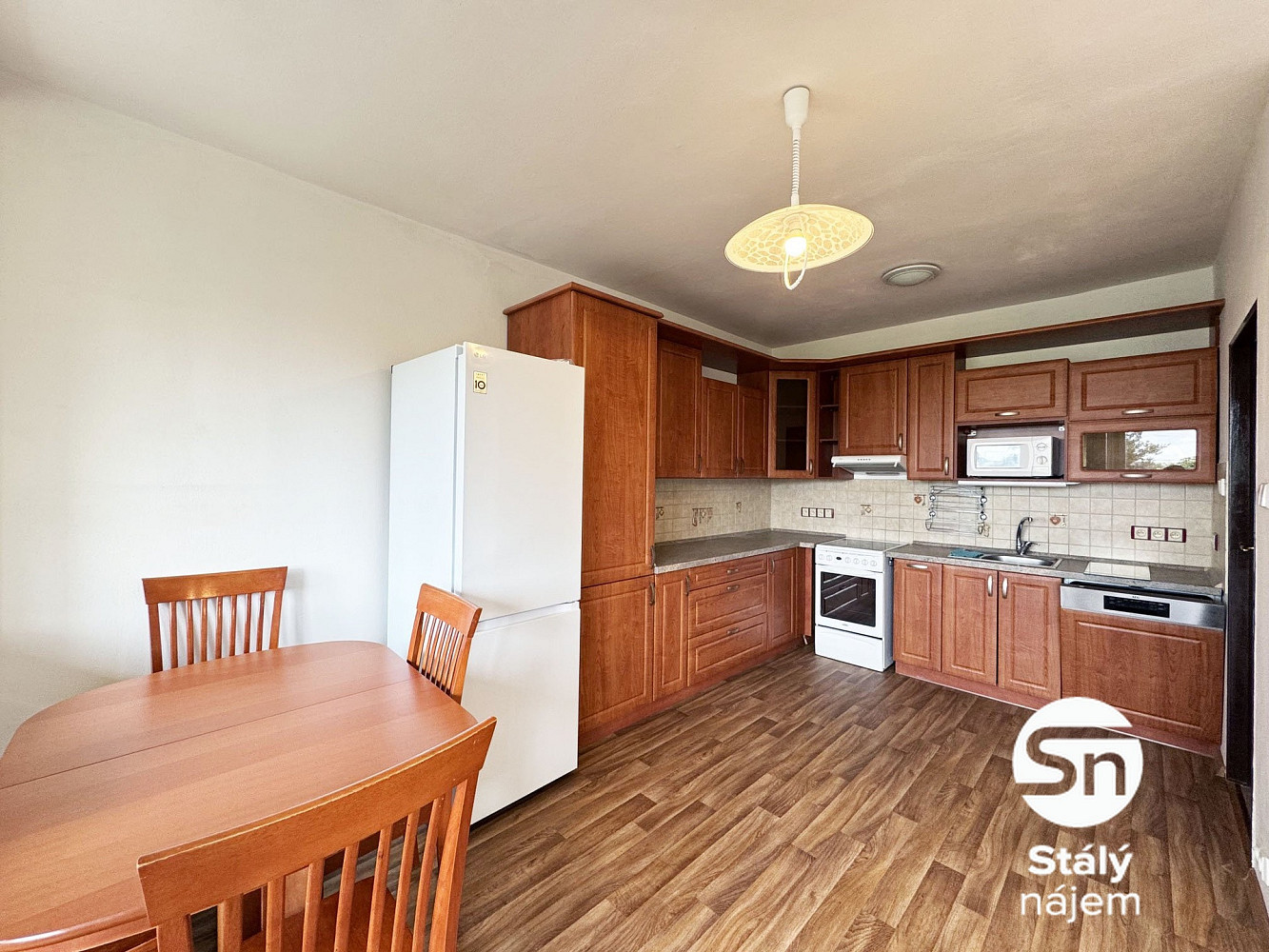Pronájem bytu 3+kk 72 m² – fotografie 4