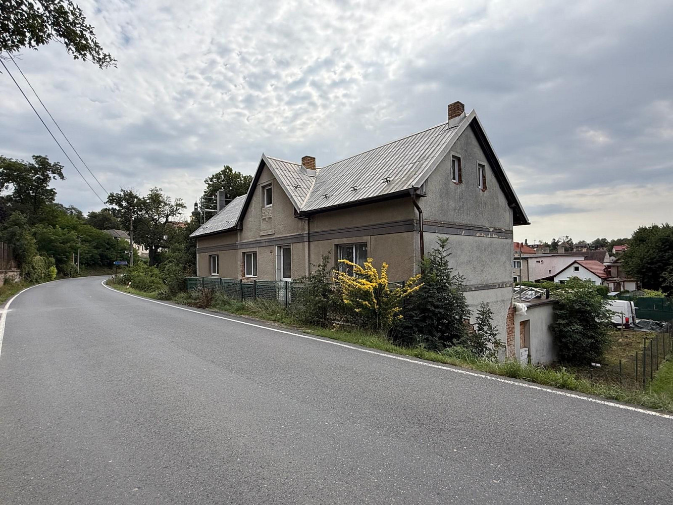 Prodej domu 380 m² s pozemkem 725 m²