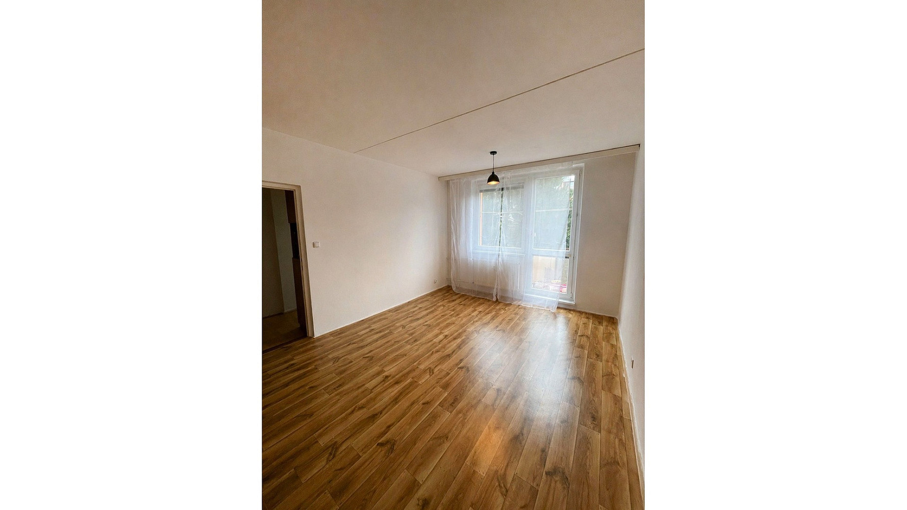 Prodej bytu 1+1 35 m² – fotografie 3
