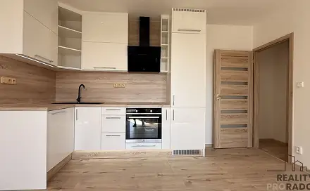 Prodej bytu 2+kk 37 m², Elišky Krásnohorské, Havířov - Podlesí, okres Karviná