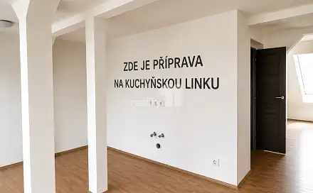 Prodej bytu 3+kk 72 m², Českobrodská, Praha 9 - Hrdlořezy