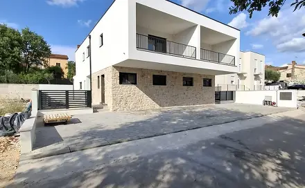 Prodej domu 147 m² s pozemkem 147 m², Umag, Istarska županija, Chorvatsko