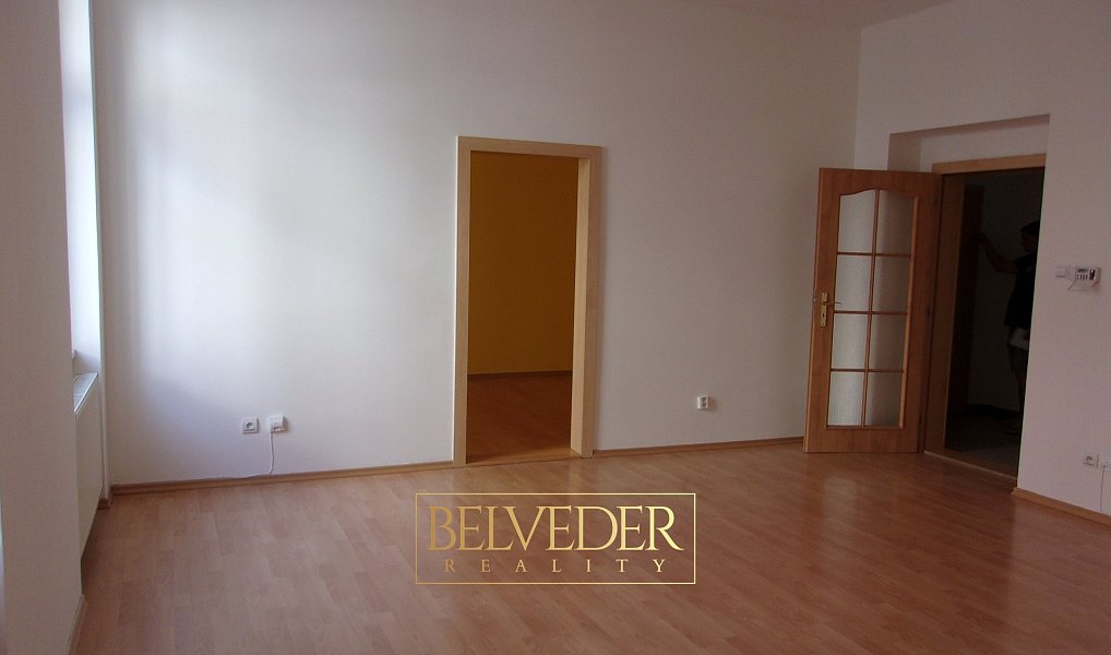 Pronájem bytu 2+1 74 m², Teplice – náhled fotky 6