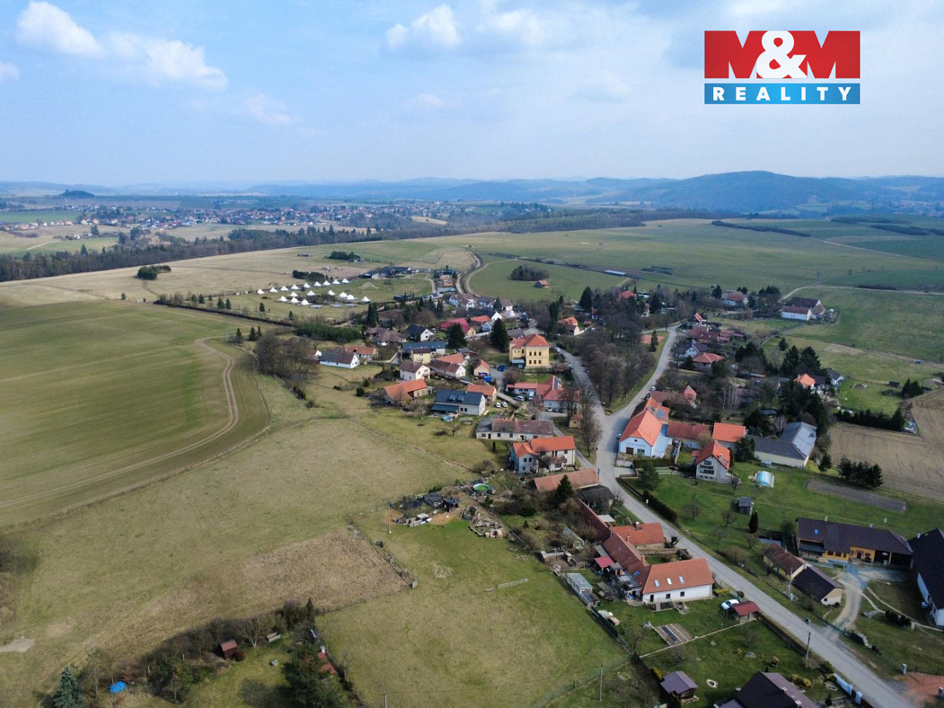 Prodej stavebního pozemku 948 m² — photo 4