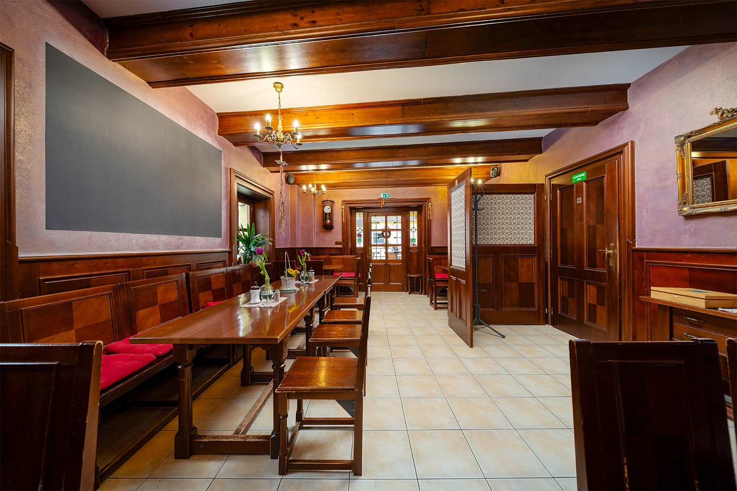 Prodej restaurace 176 m² – fotografie 5