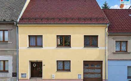 Prodej domu 160 m² s pozemkem 656 m², Plzeňská, Radnice, okres Rokycany