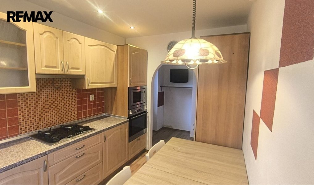 Pronájem bytu 2+1 60 m², Habartov – náhled fotky 2