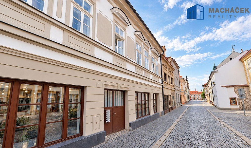 Pronájem obchodních prostor 77 m², Duchcov – náhled fotky 2
