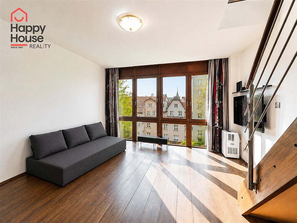 Pronájem bytu 2+kk 50 m² – pohled 4