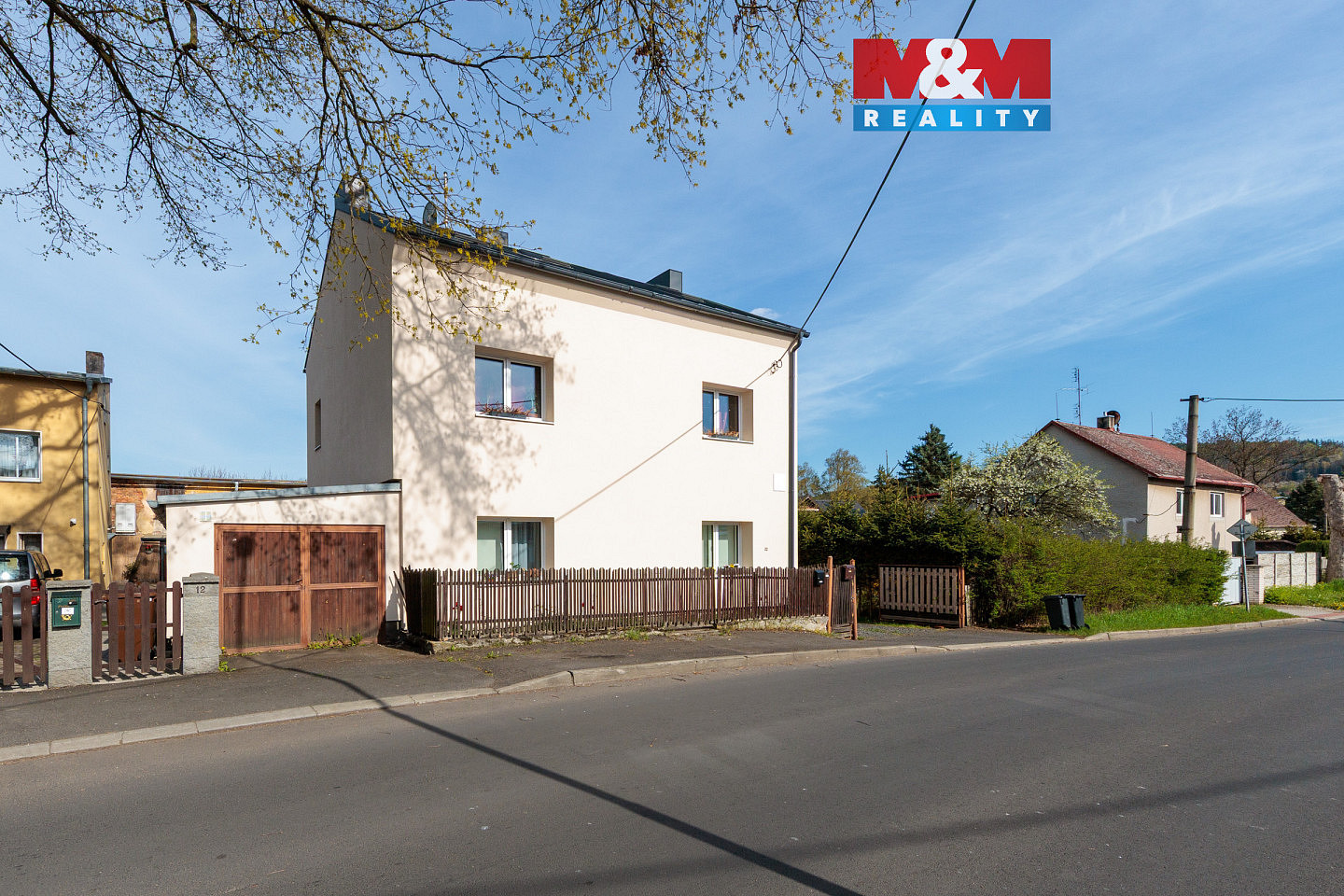 Prodej nájemního domu, činžáku 200 m²