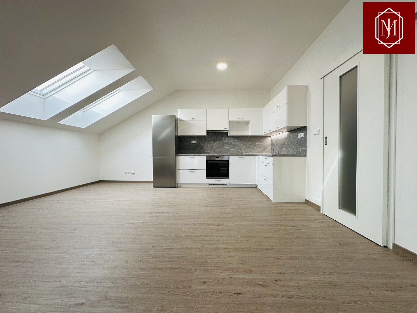 Pronájem bytu 2+kk 70 m²