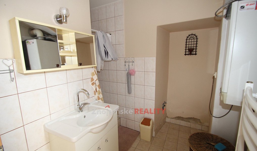 Prodej domu 130 m² s pozemkem 560 m², Znojmo – náhled fotky 7
