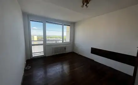 Prodej bytu 2+1 62 m², Holešická, Chomutov