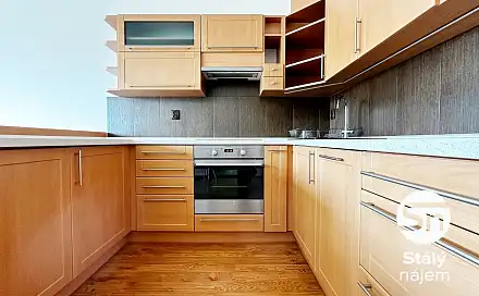 Pronájem bytu 2+kk 60 m²