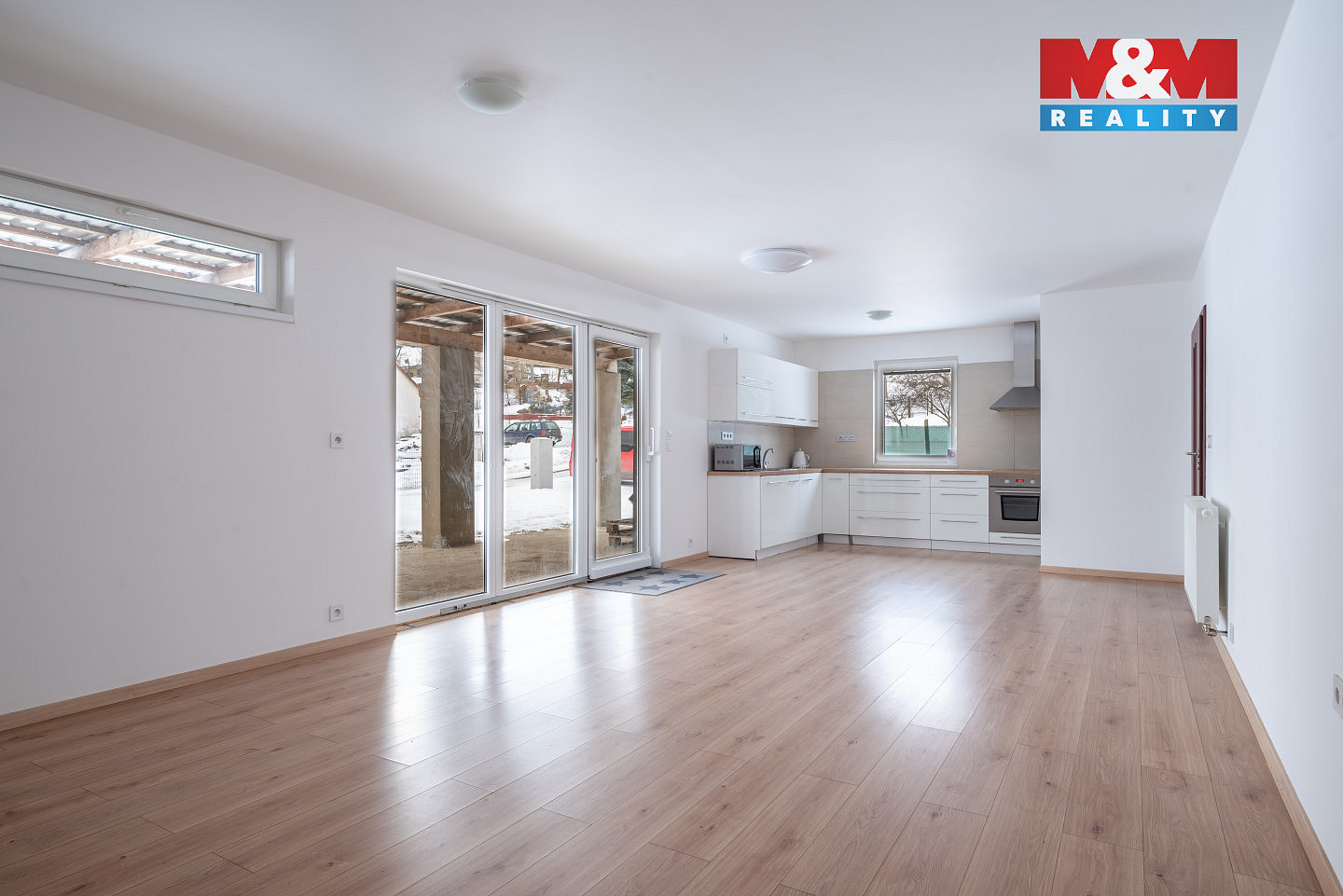 Prodej domu 316 m² s pozemkem 920 m² — photo 2