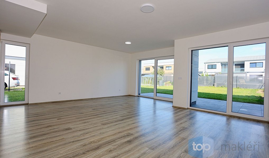 Pronájem domu 128 m² s pozemkem 432 m², Horoušany – náhled fotky 4