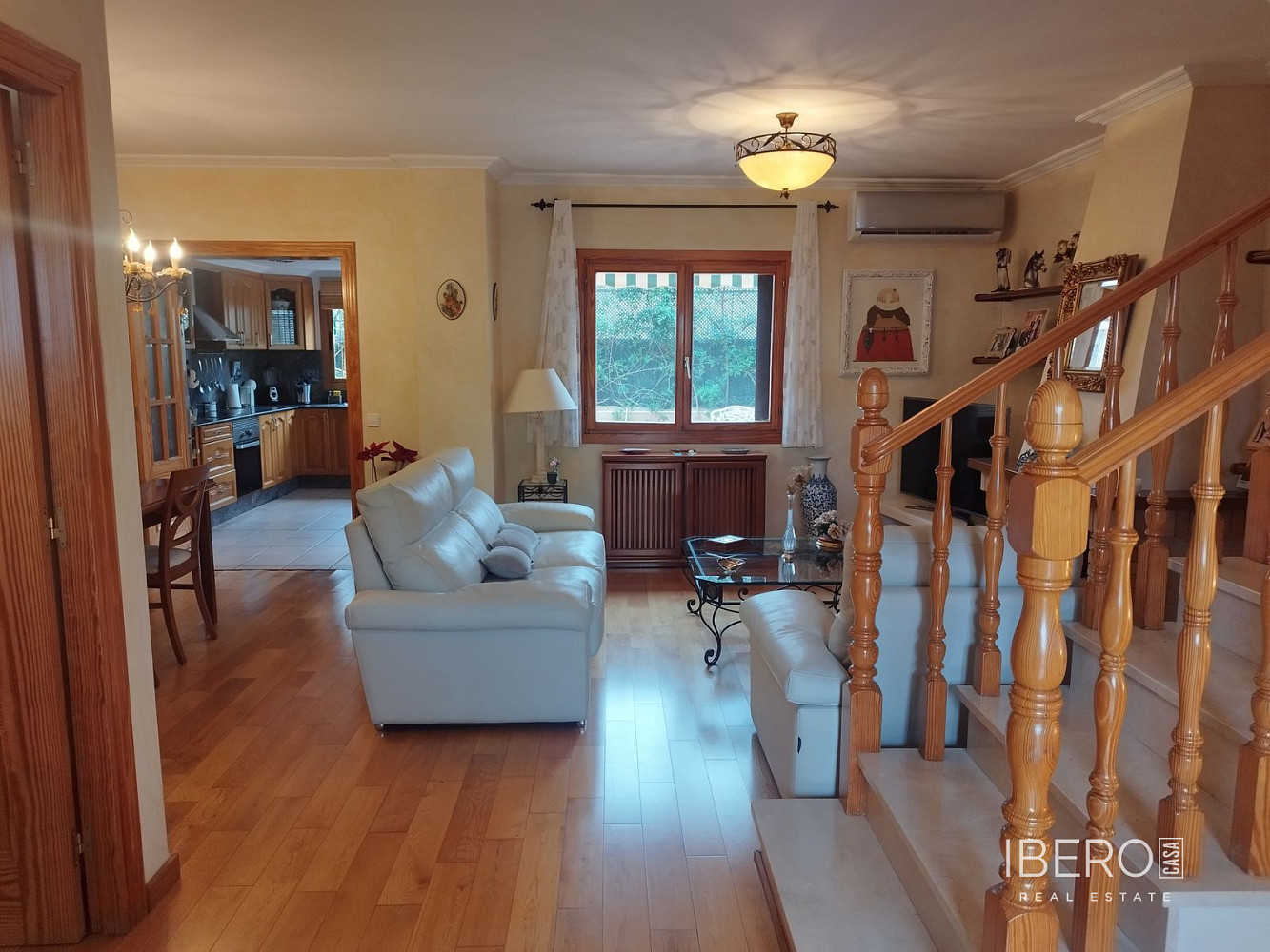 Prodej domu 200 m² s pozemkem 200 m² — photo 3