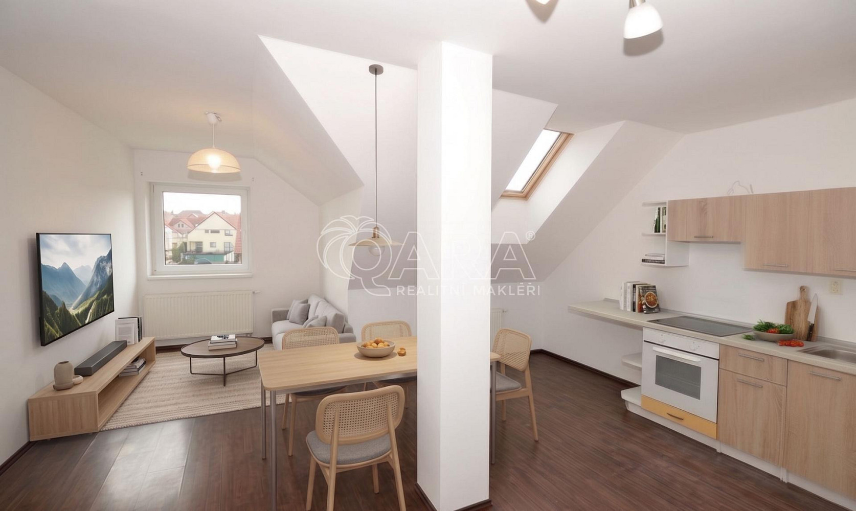 Pronájem bytu 3+kk 95 m²