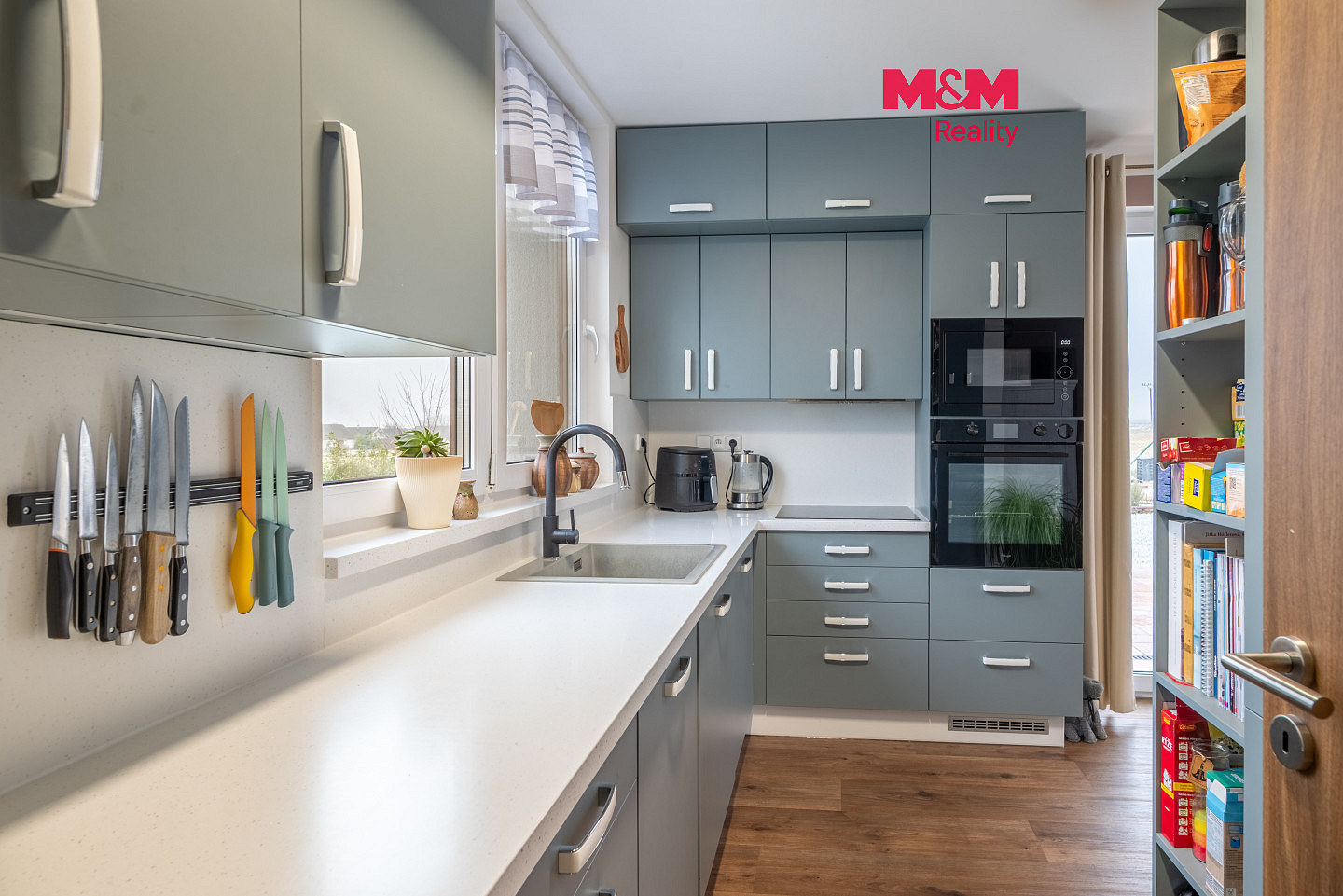 Prodej domu 93 m² s pozemkem 803 m²
