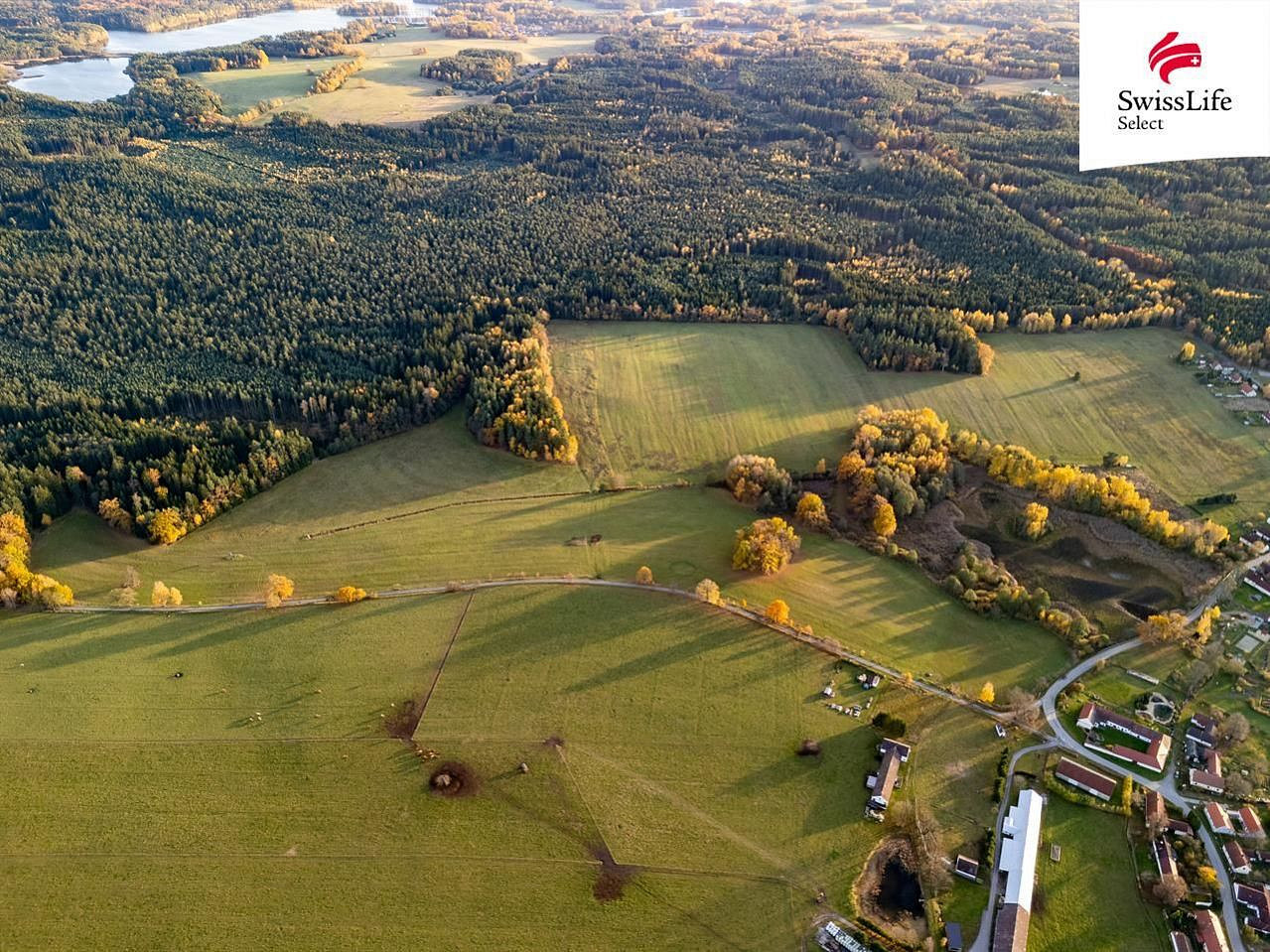 Prodej stavebního pozemku 1 917 m²