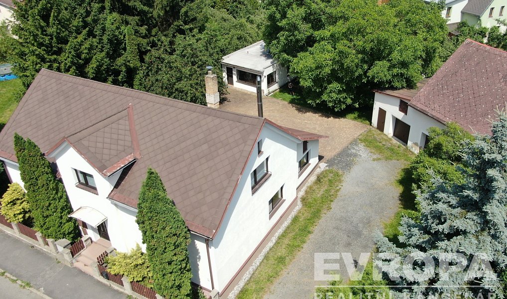 Prodej domu 250 m² s pozemkem 2 264 m², Nový Bor – náhled fotky 4